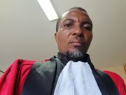 Le professeur Alphonse Bernard Amougou Mbarga propose une réflexion sur les parapheurs ramenés à la maison par le président Paul Biya.