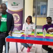 Afin de présenter tous les contours inhérents à cet événement porté par le cabinet conseil en communication et événementiel Yani Africa qui se tiendra le 27 février 2026, il n’y avait pas mieux que cette rencontre avec la presse qu’a organisée Olivier Dyl Djom le 13 janvier 2026 à Douala.