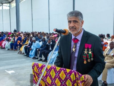 Samuel Dieudonné Ivaha Diboua, gouverneur de la région du Littoral, en vertu des pouvoirs qui lui sont conférés, a présidé la cérémonie y relative le 14 février 2026 en présence naturellement d’Ibrahim Hoballah, Président du conseil d’administration de ce groupe d’entreprises.