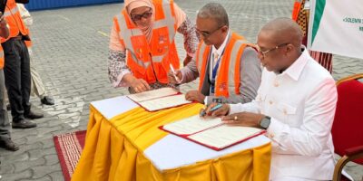 Le pays a réceptionné 10500 cartons d'alicaments d'une valeur de 342 732 674 francs CFA. La cérémonie y relative a été présidée ce vendredi 20 février 2026 à Douala par le ministre de la Santé publique. Elle a également marqué la signature d'une convention-cadre de coopération avec Action Contre la Faim (ACF).