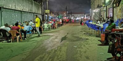 Ondoua voulait croquer l’amour avec Endalè. Cette dernière avait des ambitions sombres pour son dragueur. Les faits se déroulent à la Rue de la joie à Bali dans la capitale économique camerounaise.