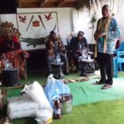 C’est ce qui a justifié la rencontre du 19 février 2026 à la chefferie du village Mbanya à Douala au cours de laquelle les participants ont échangé autour du thème : « Sports et chefferies traditionnelles pour le développement de l’Afrique ».