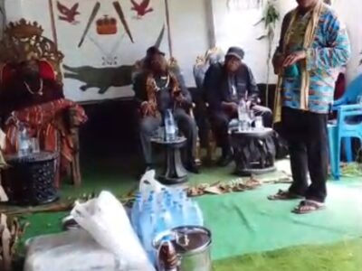 C’est ce qui a justifié la rencontre du 19 février 2026 à la chefferie du village Mbanya à Douala au cours de laquelle les participants ont échangé autour du thème : « Sports et chefferies traditionnelles pour le développement de l’Afrique ».