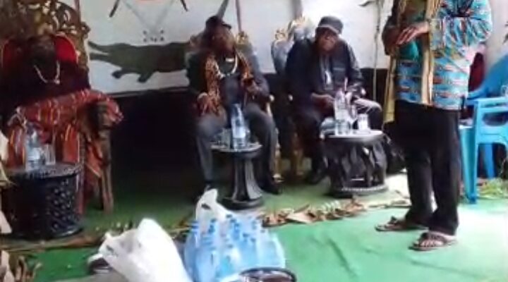 C’est ce qui a justifié la rencontre du 19 février 2026 à la chefferie du village Mbanya à Douala au cours de laquelle les participants ont échangé autour du thème : « Sports et chefferies traditionnelles pour le développement de l’Afrique ».