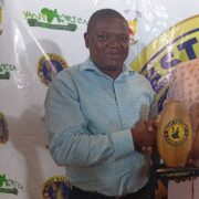 Le journaliste du quotidien à capitaux privés, La Nouvelle Expression a été sacré meilleur journaliste sportif au Best Talent Cameroon 2026. La cérémonie de remise du prix a eu lieu le 27 février 2026 à Douala.