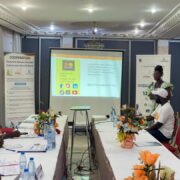 Après les étapes du Centre et de l’Ouest, la caravane de l’Agritech Innovation Challenge a posé ses valises à Limbe pour les sélections régionales du Littoral et du Sud-Ouest. Soutenue par la Banque mondiale, cette 2ᵉ édition vise à accélérer la transformation numérique du secteur agro-pastoral camerounais. Sur 22 candidats auditionnés depuis mardi, seuls les plus convaincants décrocheront leur ticket pour la finale nationale.