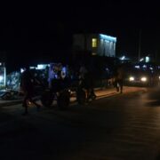 Douala – Le quartier Deido, dans l’arrondissement de Douala Ier, est privé d’électricité depuis le samedi 23 mai 2026 à 8h. Dimanche à midi, l’alimentation n’était toujours pas rétablie, soit plus de 28 heures de coupure consécutives selon plusieurs résidents.