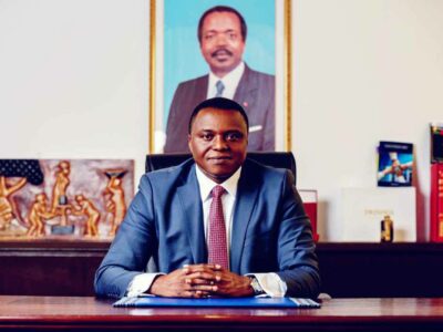 Le 30 septembre 2022, Dr Blaise Moussa prend les commandes avec une mission du Ministre Gaston Eloundou Essomba : faire couler l'eau.