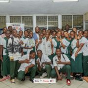 48 élèves de deux lycées de Douala ont appris à vérifier l'information et déjouer les fake news grâce au projet CritiKids, du 23 au 29 septembre à l'IFC Douala.