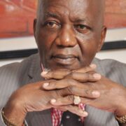 Moulongo Oscar, entrepreneur camerounais et DG de Camtravaux, Grand Officier de l'Ordre national de la Valeur`