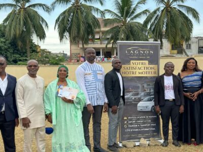 Remise officielle du véhicule Obare d'Or dans le Hambol par Poro Productions et Lagnon Motors