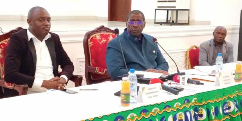 Le Maire de la Ville de Douala Roger Mbassa Dinè préside la Journée d'échanges avec la jeunesse au Palais de la Culture Sawa le 27 octobre 2026