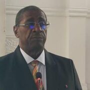 Roger Mbassa Ndine, maire de Douala, lors du conseil budgétaire de la Communauté Urbaine de Douala (CUD) - 22 octobre 2026